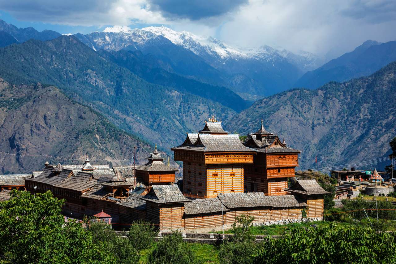 Świątynia Bhimakali, Sarahan, Himachal Pradesh puzzle online