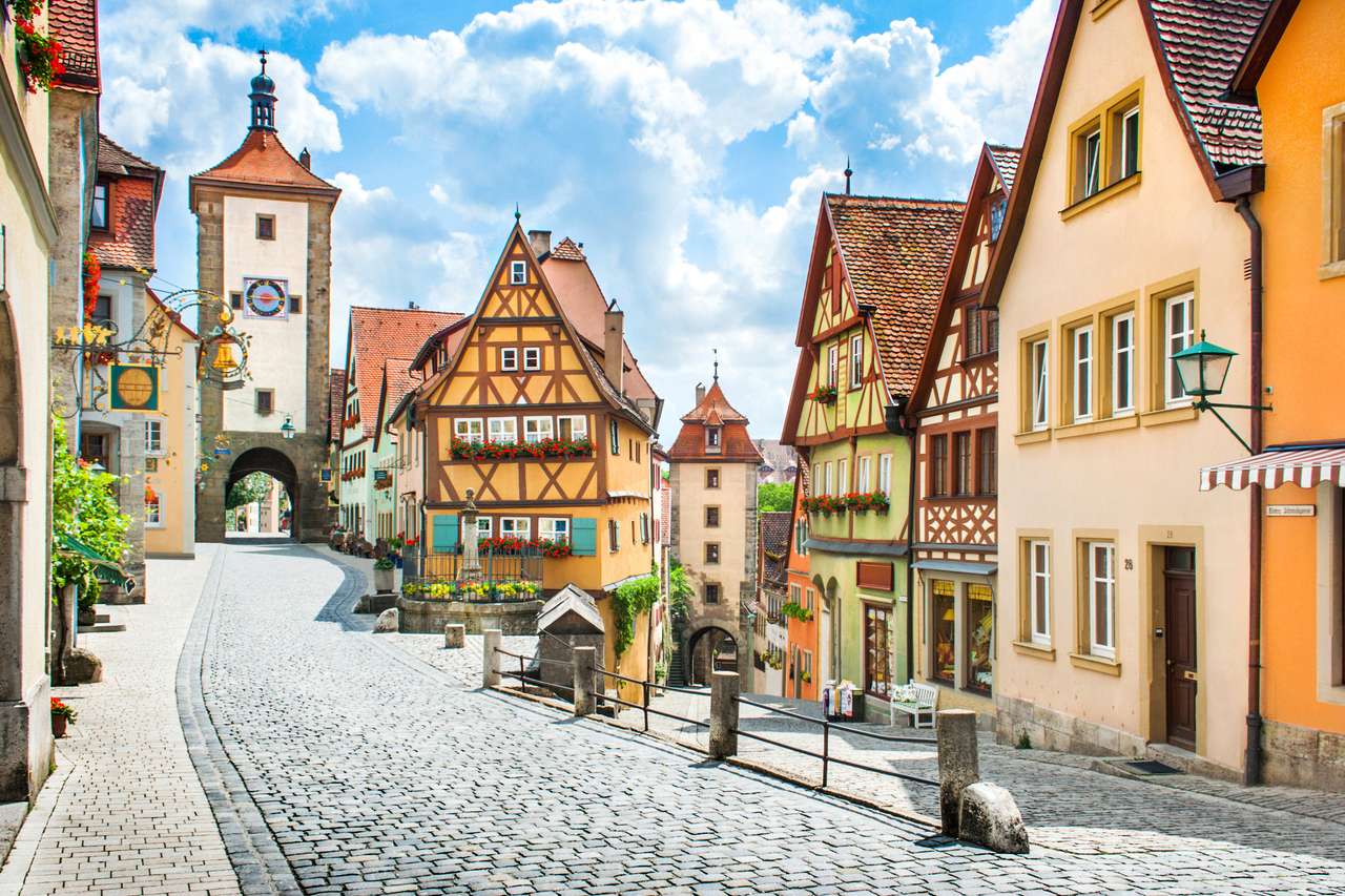 Rothenburg ob der Tauber, Frankonia, Bawaria puzzle online