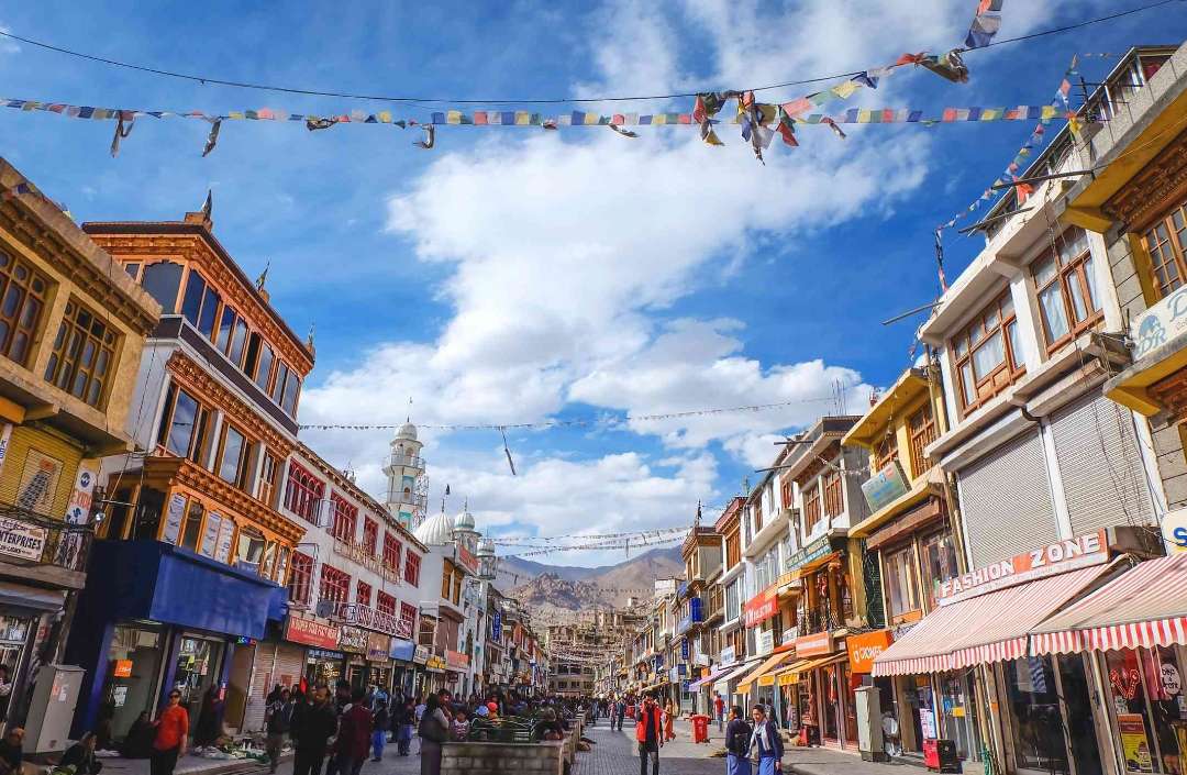 Ladakh Touriste Place. puzzle online