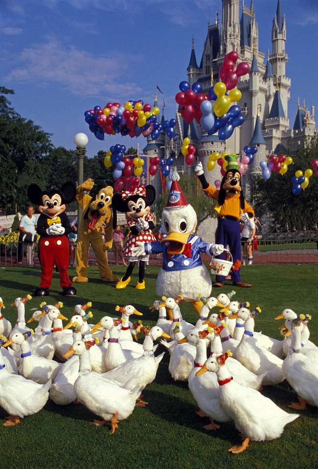 Kaczka Impreza Disney World puzzle online ze zdjęcia