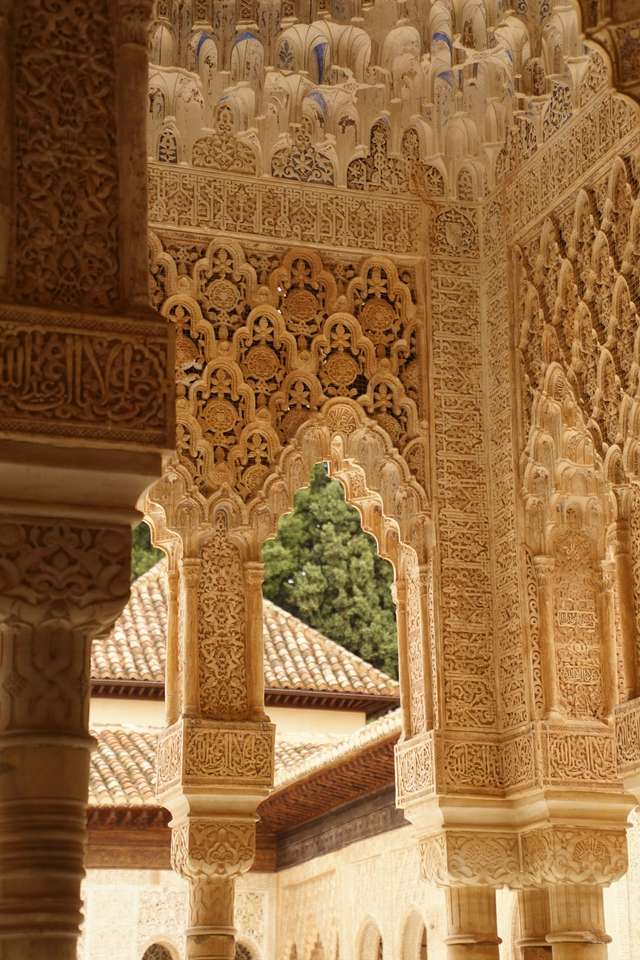 Pałac Alhambra, Granada, Hiszpania puzzle online