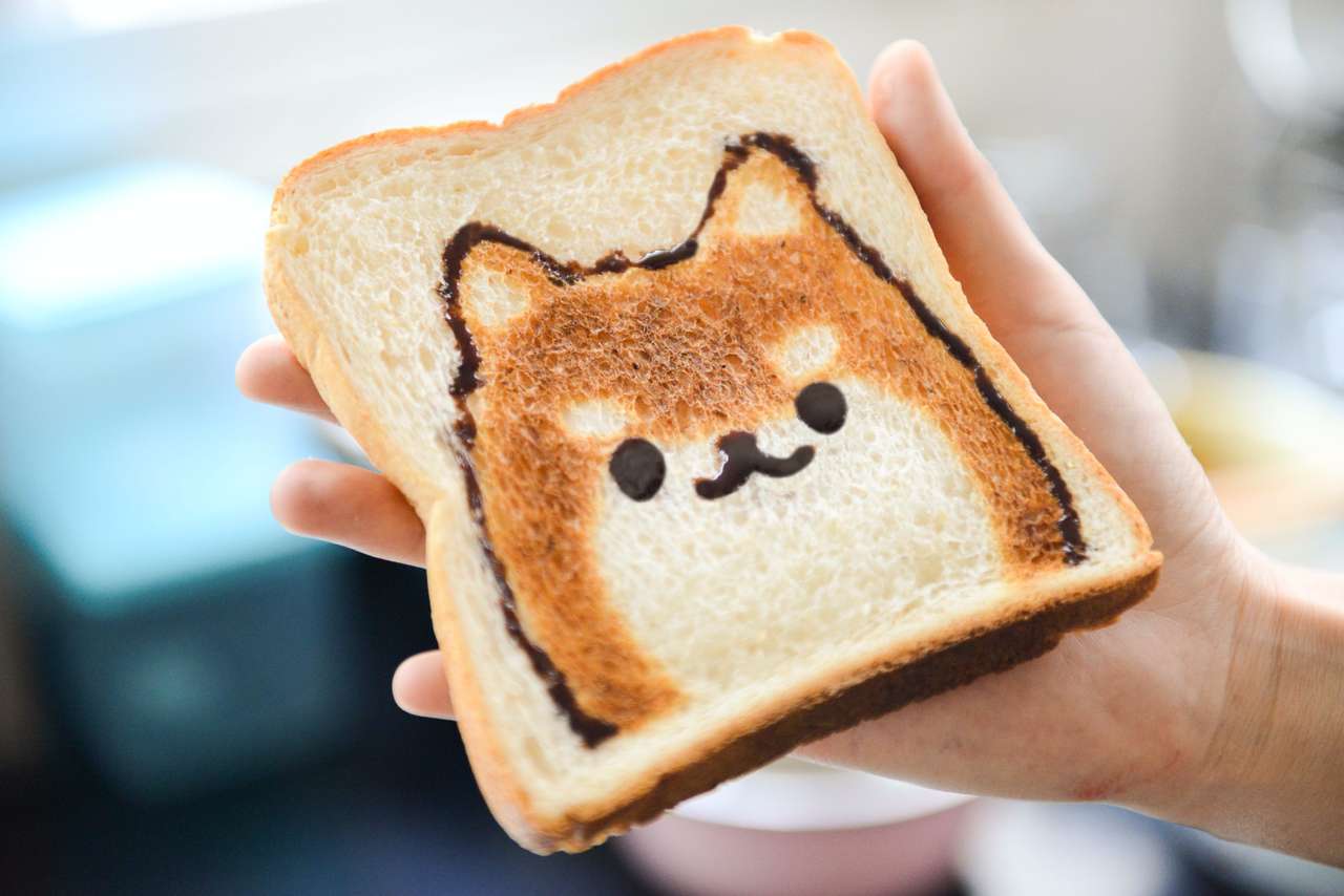 kromka chleba z psią twarzą puzzle online ze zdjęcia