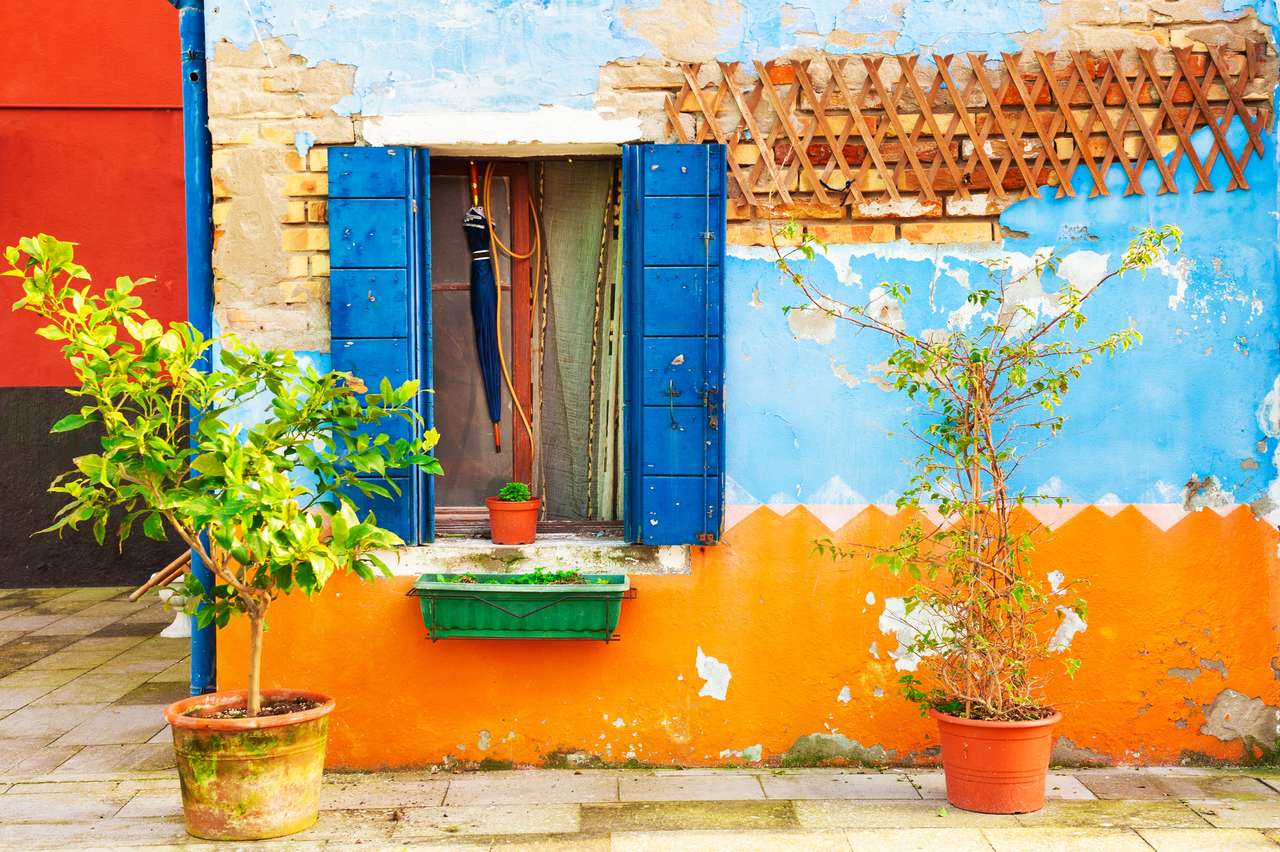 Kolorowa architektura na wyspie Burano, Włochy puzzle