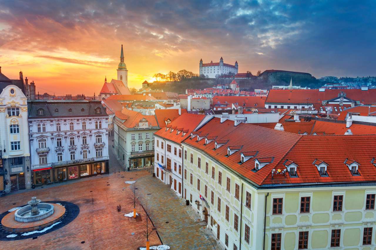 historyczne centrum Bratysławy puzzle ze zdjęcia