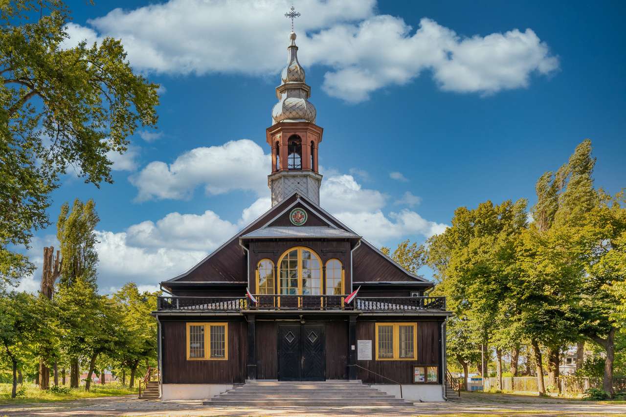 Kościół katolicki w centrum Łodzi, Polska puzzle online
