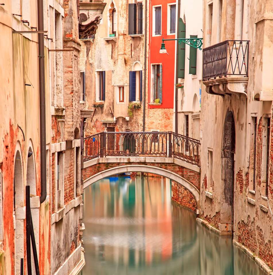 Wenecja, most na kanale wodnym puzzle online