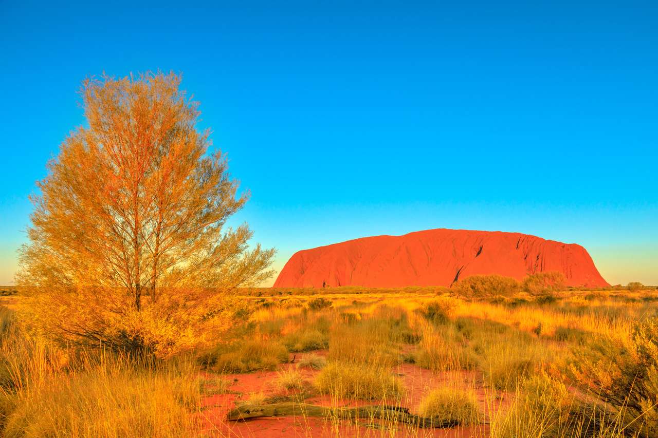 Uluru, Terytorium Północne, Australia puzzle online