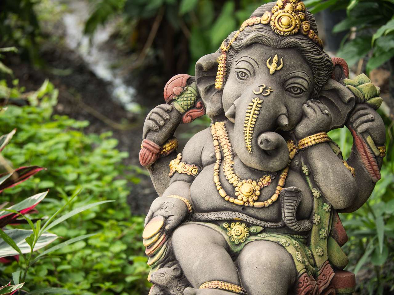 Posąg Ganesha Bóg nieśmiertelności puzzle online