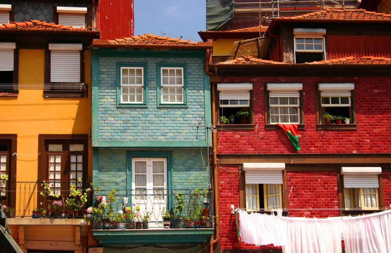 Domy w Porto puzzle online ze zdjęcia
