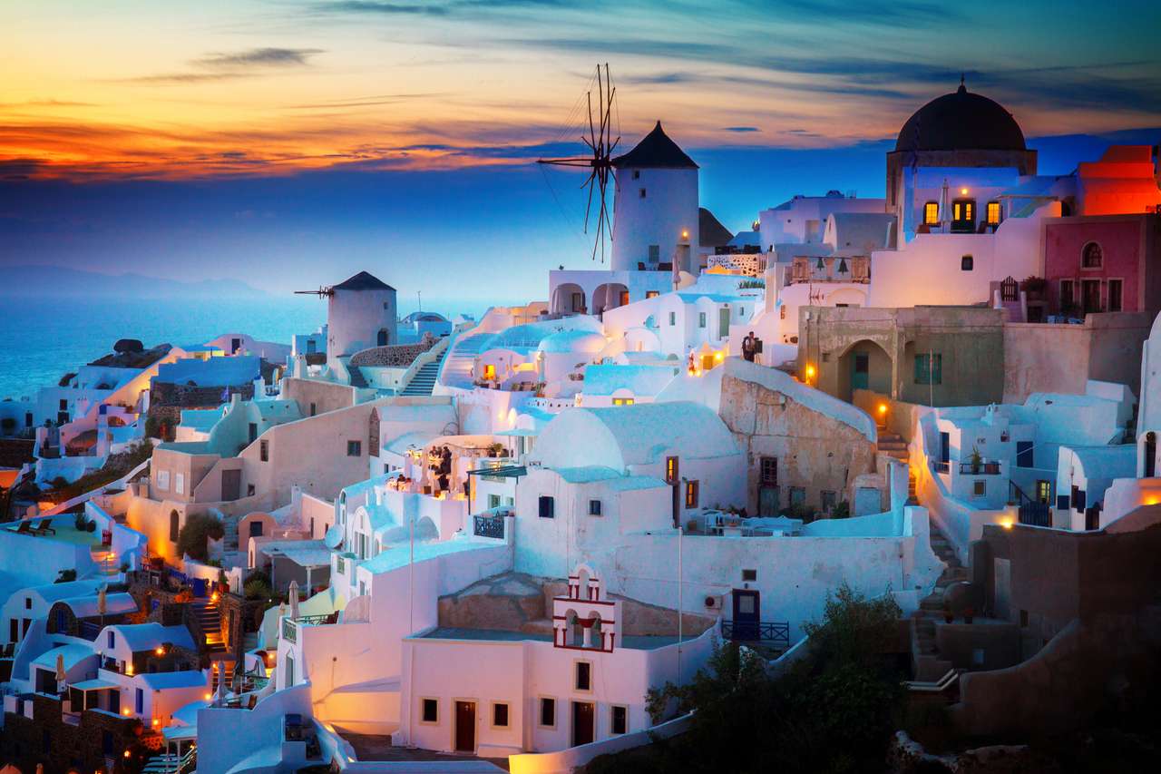 światła wioski Oia w nocy, Santorini Grecja puzzle