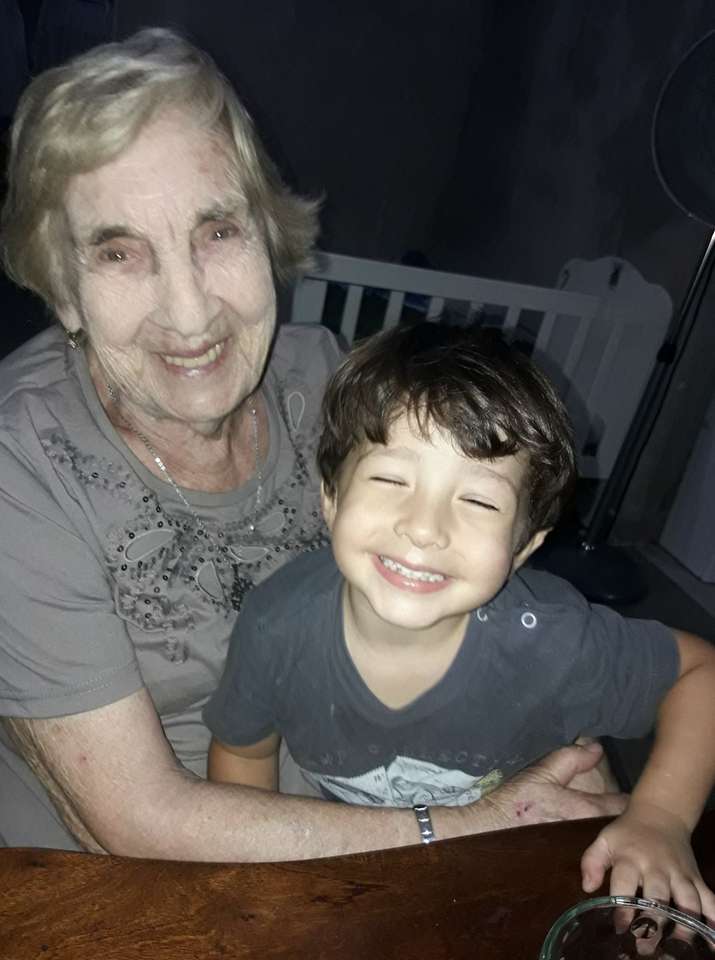 la abuela más vieja que la humedad puzzle online ze zdjęcia