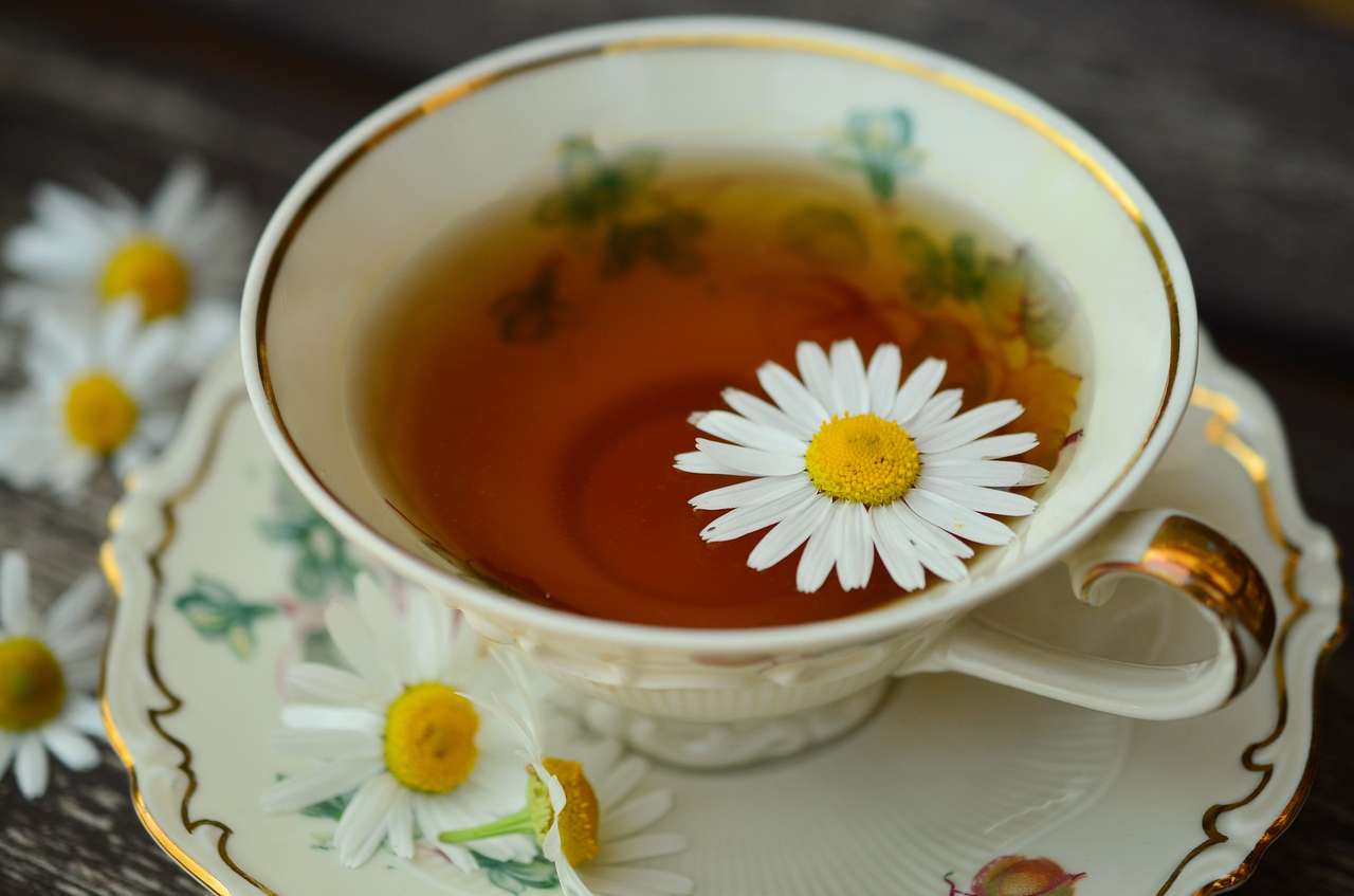 Rumiankowa herbata puzzle online ze zdjęcia