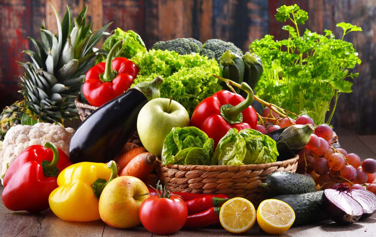 Ekologiczne warzywa i owoce puzzle online