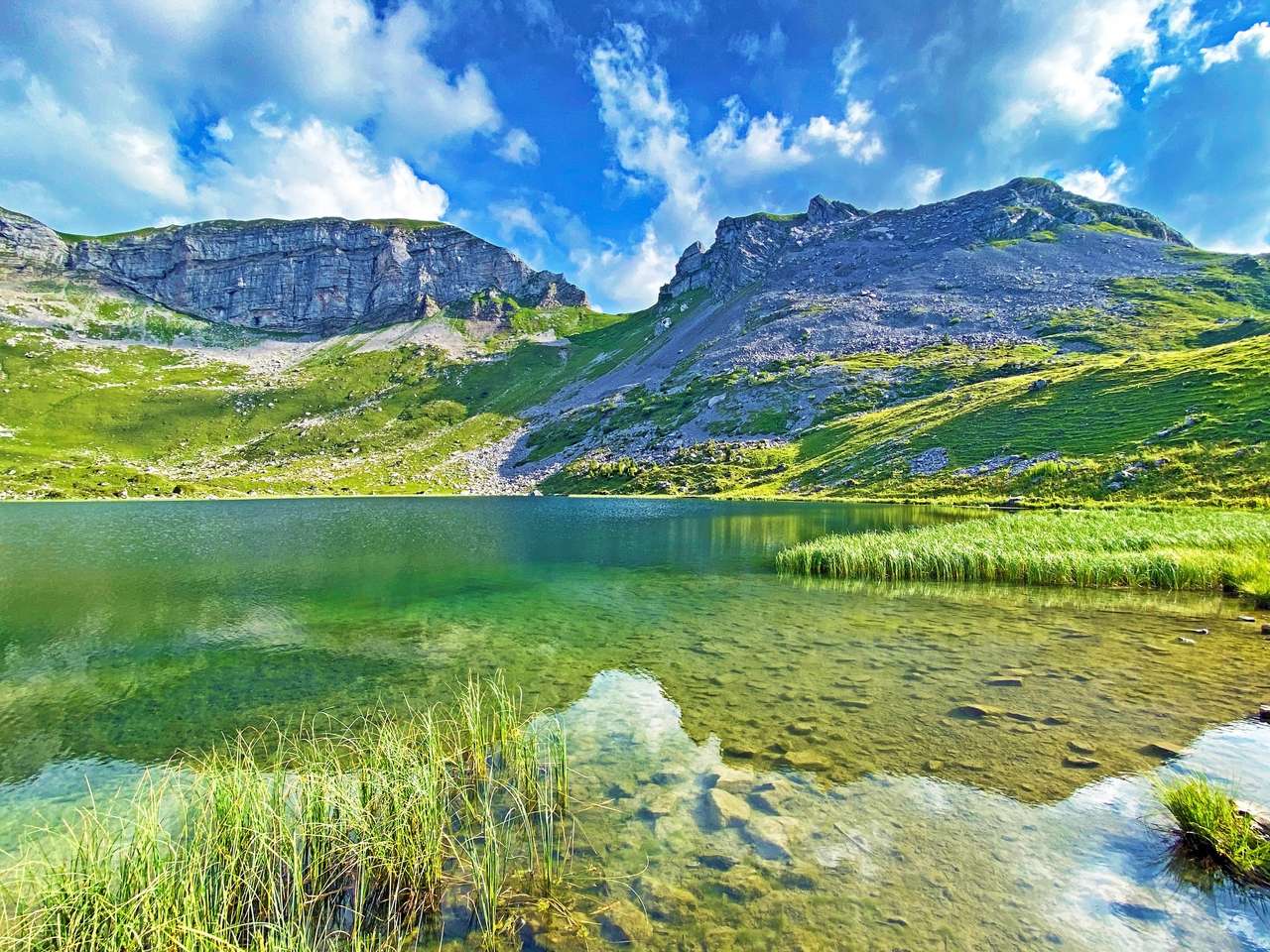 Alpejskie jezioro Seefeldsee puzzle online ze zdjęcia