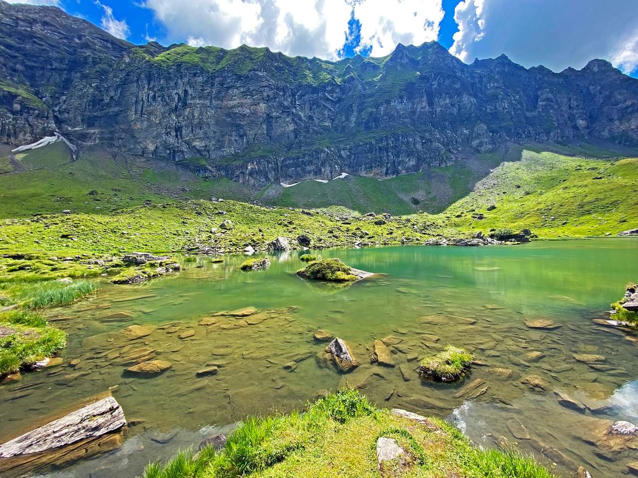 Alpejskie jezioro Blausee puzzle online ze zdjęcia