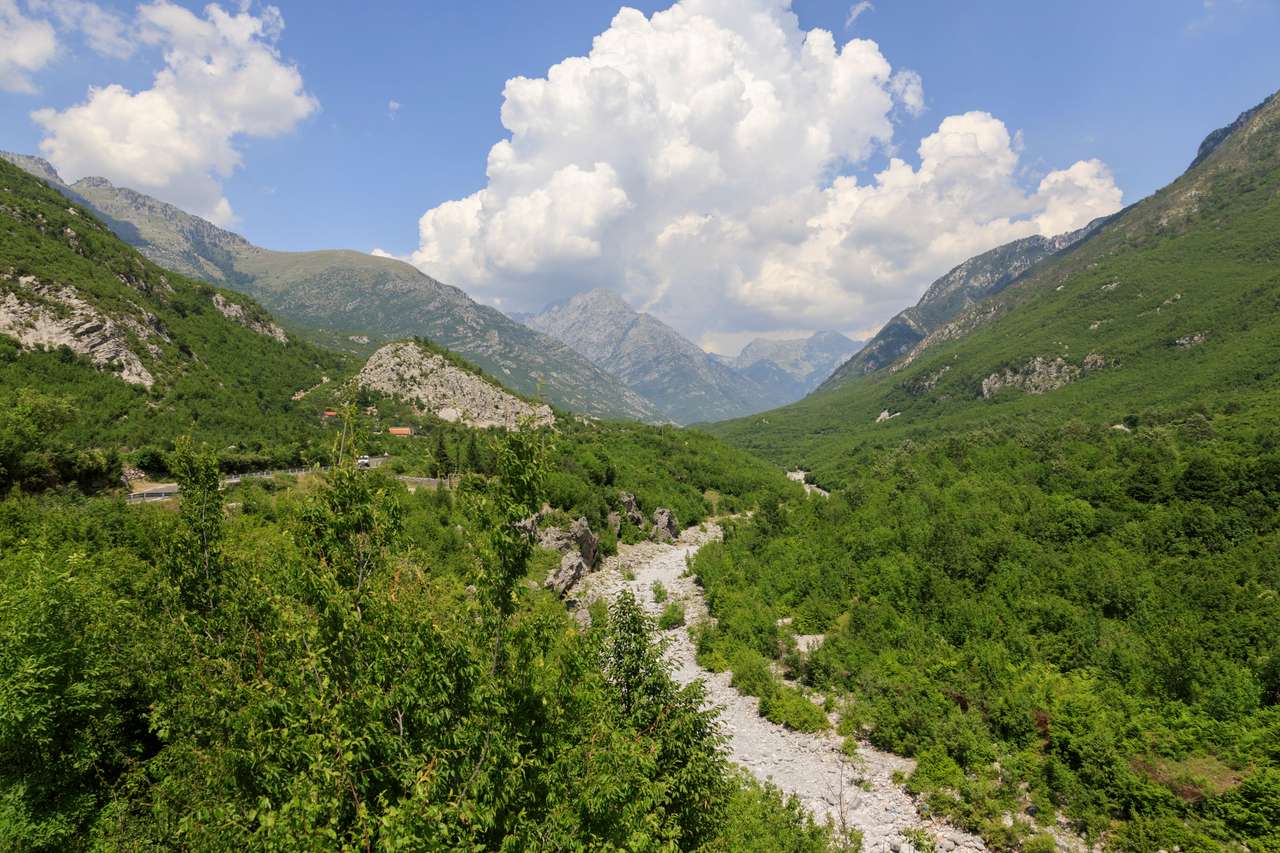 Alpy Dynarskie w Albanii puzzle online