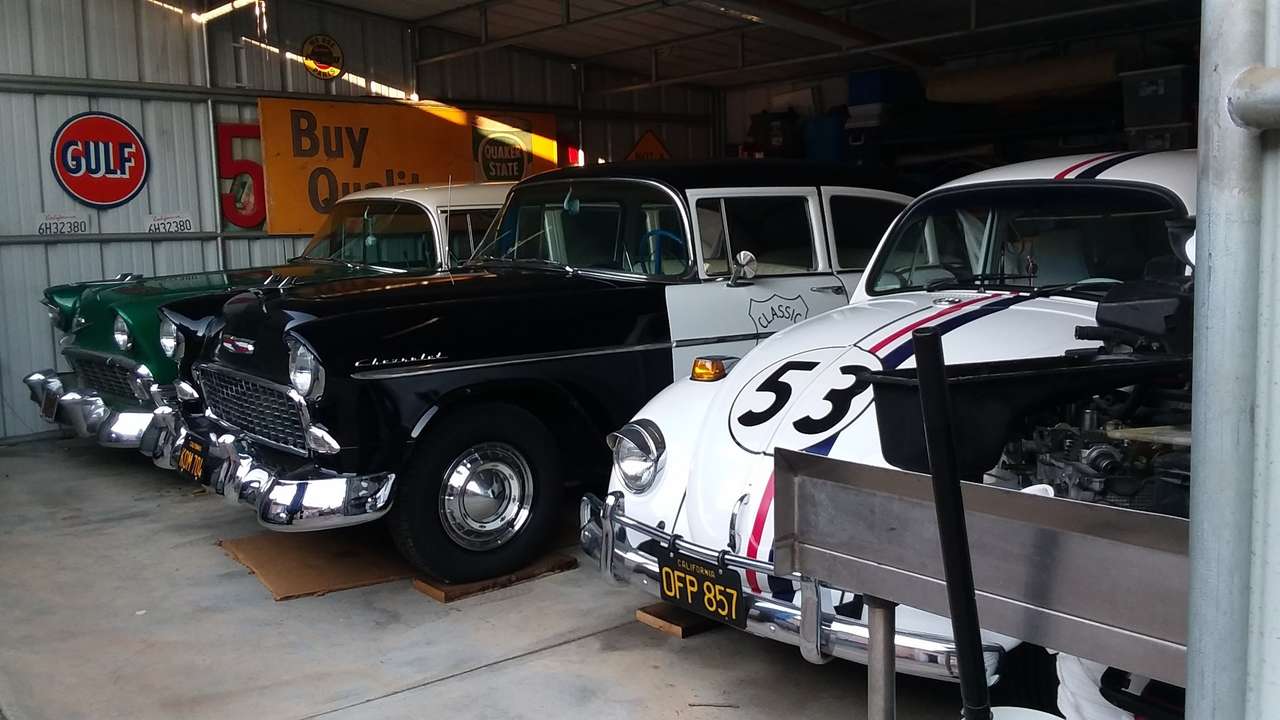 55 Chevy, 56 Chevy & Herbie puzzle online ze zdjęcia