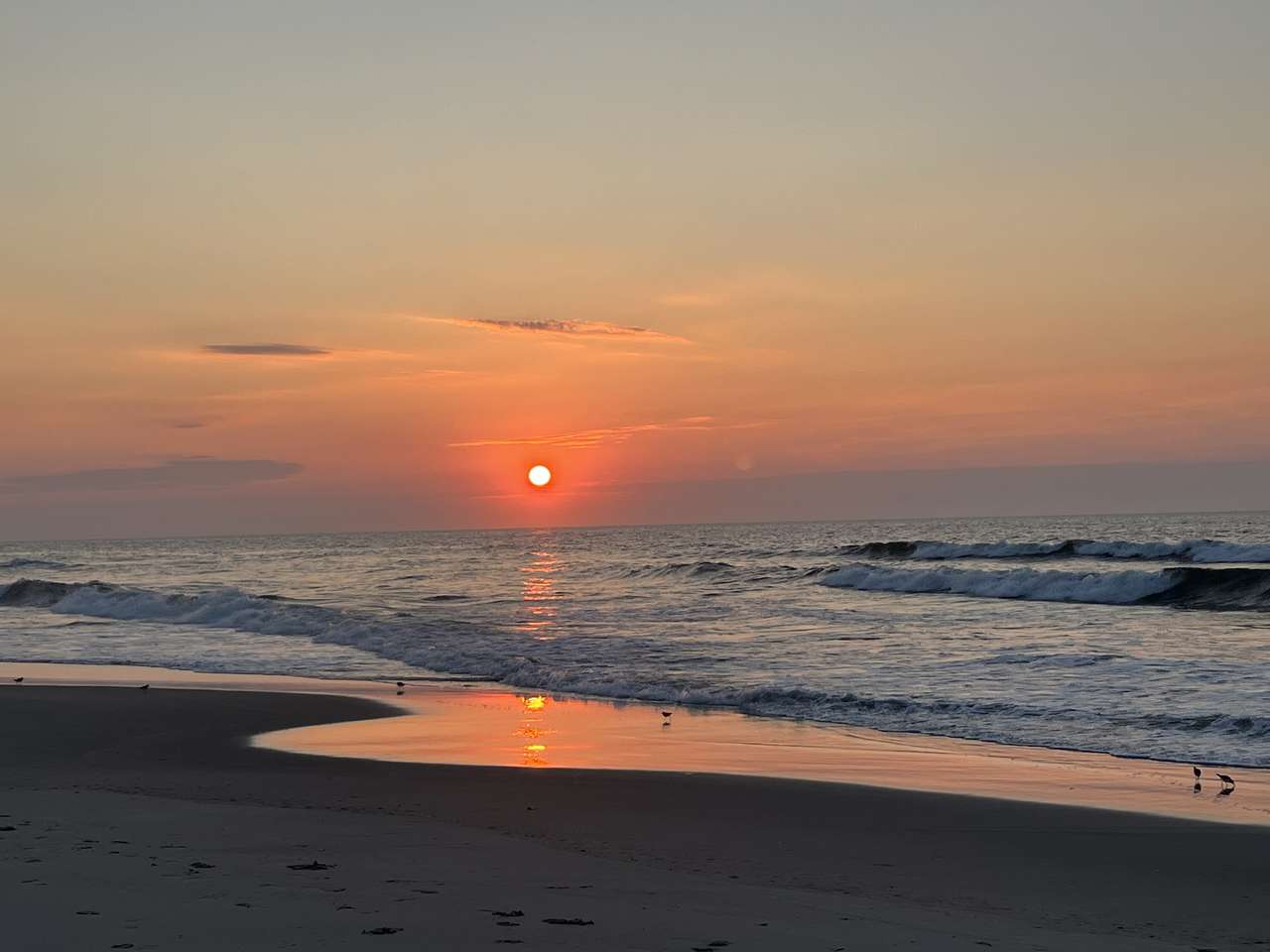 Wschód słońca na plaży puzzle online ze zdjęcia