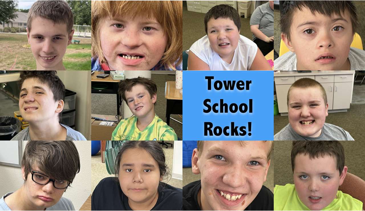 Uczniowie Szkoły Wieży puzzle online