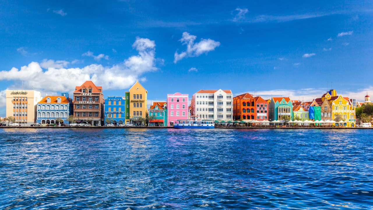 Curaçao. puzzle online