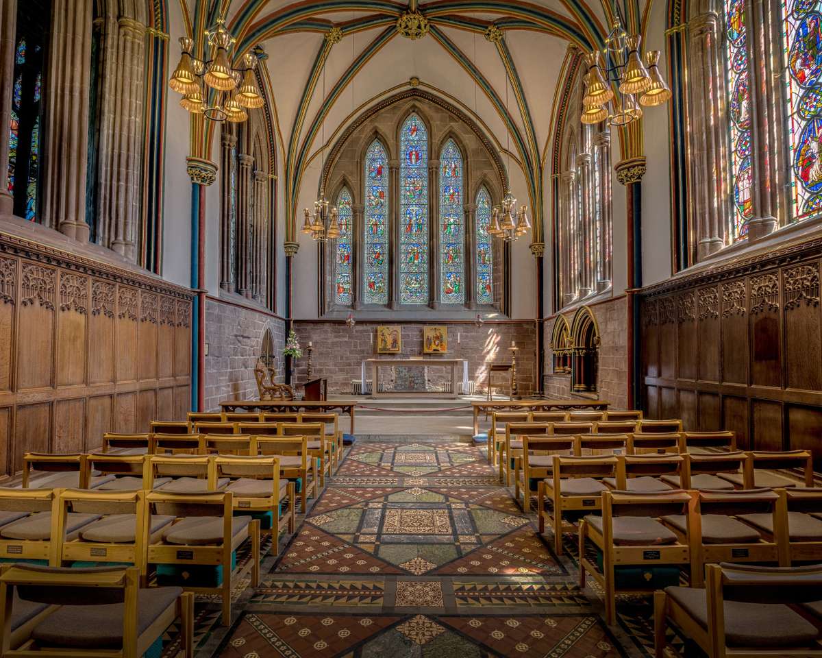 Katedra Chichesterska puzzle online ze zdjęcia