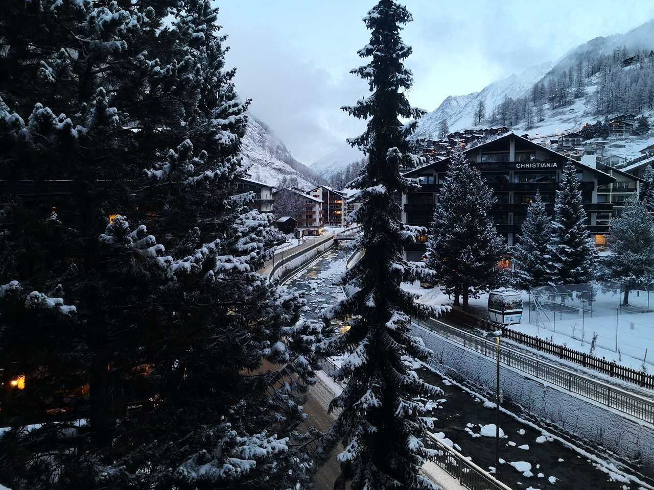 Boże Narodzenie w Zermatcie puzzle online ze zdjęcia