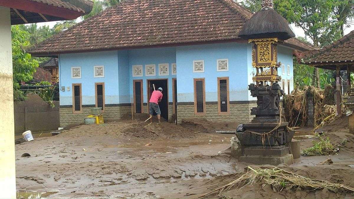 Banjir di Biluk Poh puzzle online ze zdjęcia