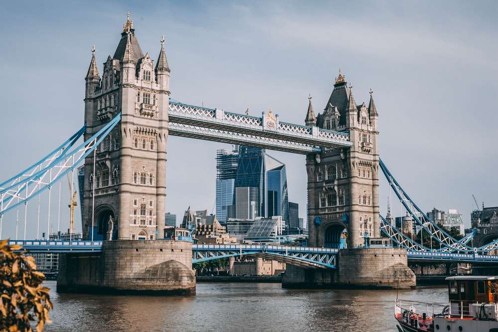 Most Londyński puzzle online ze zdjęcia