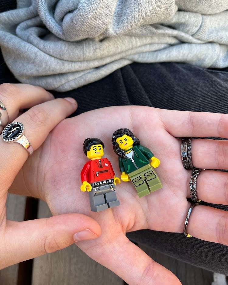 Lego Alex i Millie puzzle online