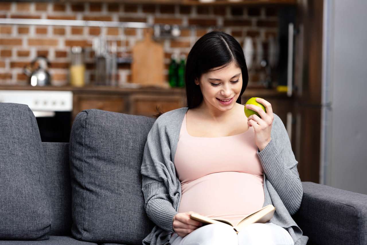 kobieta w ciąży puzzle online ze zdjęcia