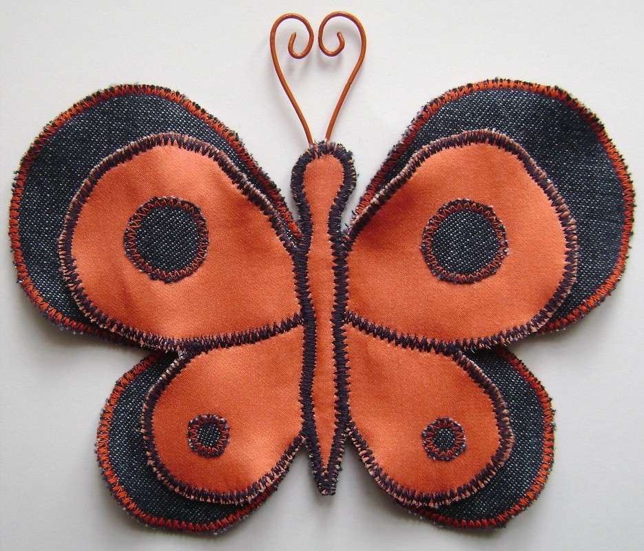 podwójny motylek z tkaniny puzzle online ze zdjęcia