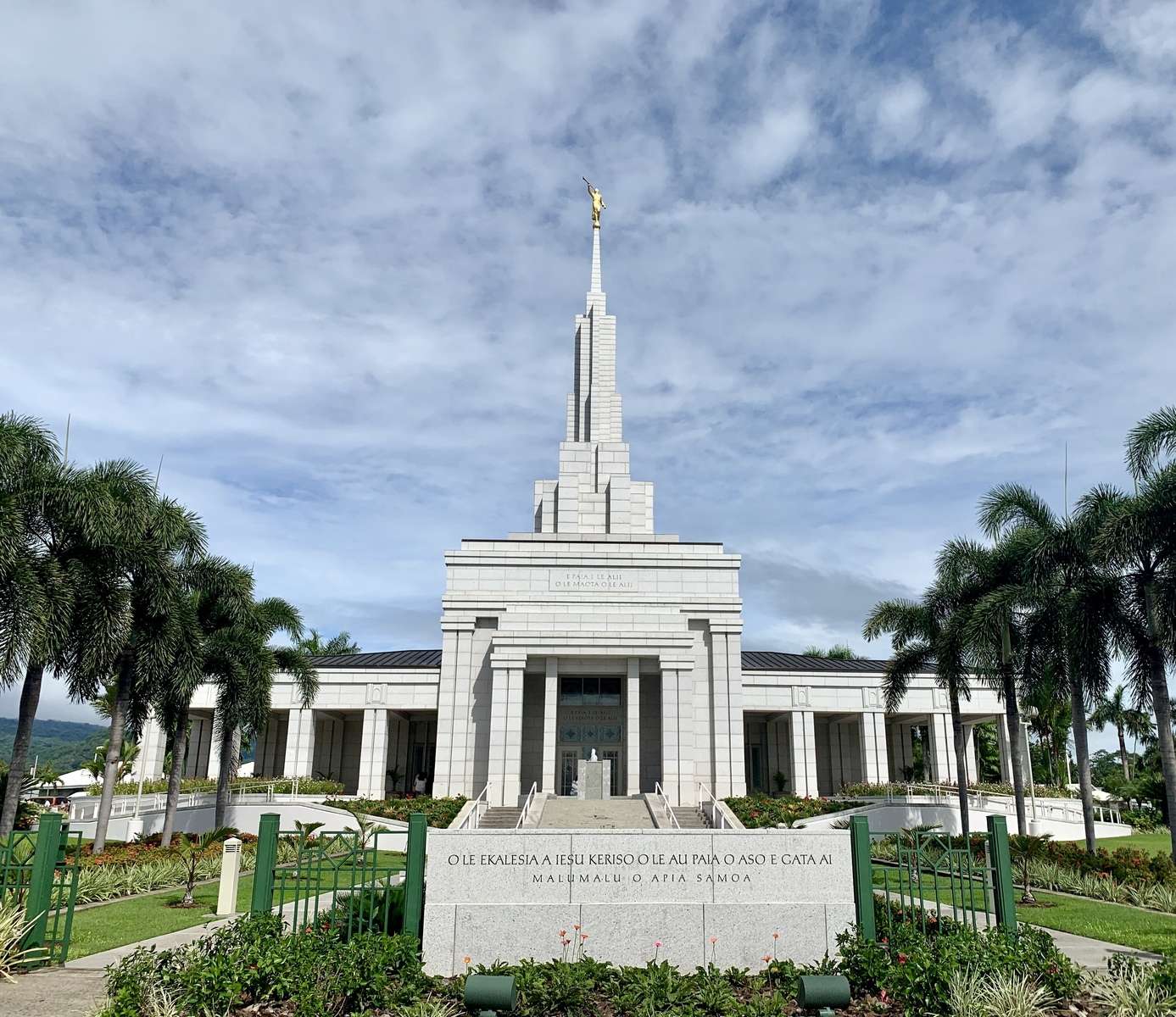 Świątynia Samoa puzzle online ze zdjęcia
