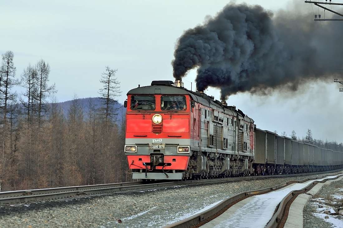lokomotyw spalinowych Kolei Rosyjskich puzzle online ze zdjęcia