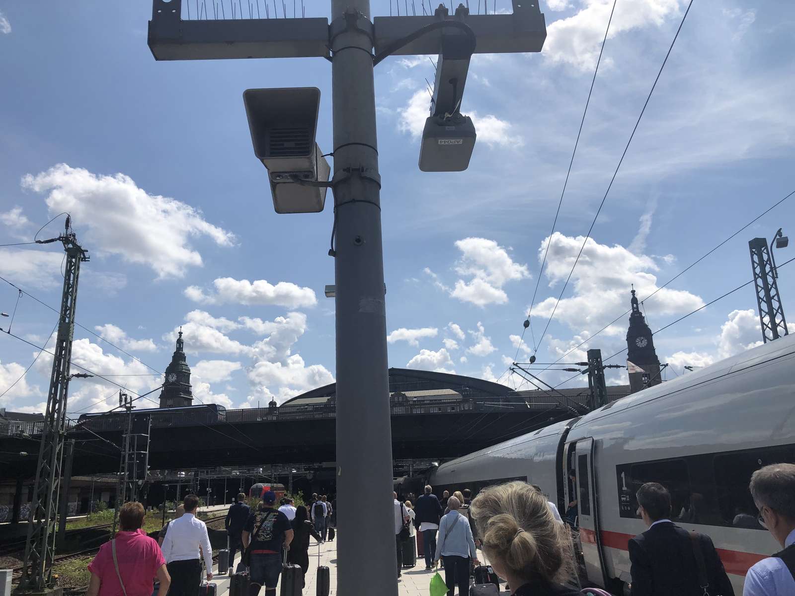 Główny dworzec kolejowy w Hamburgu puzzle online ze zdjęcia