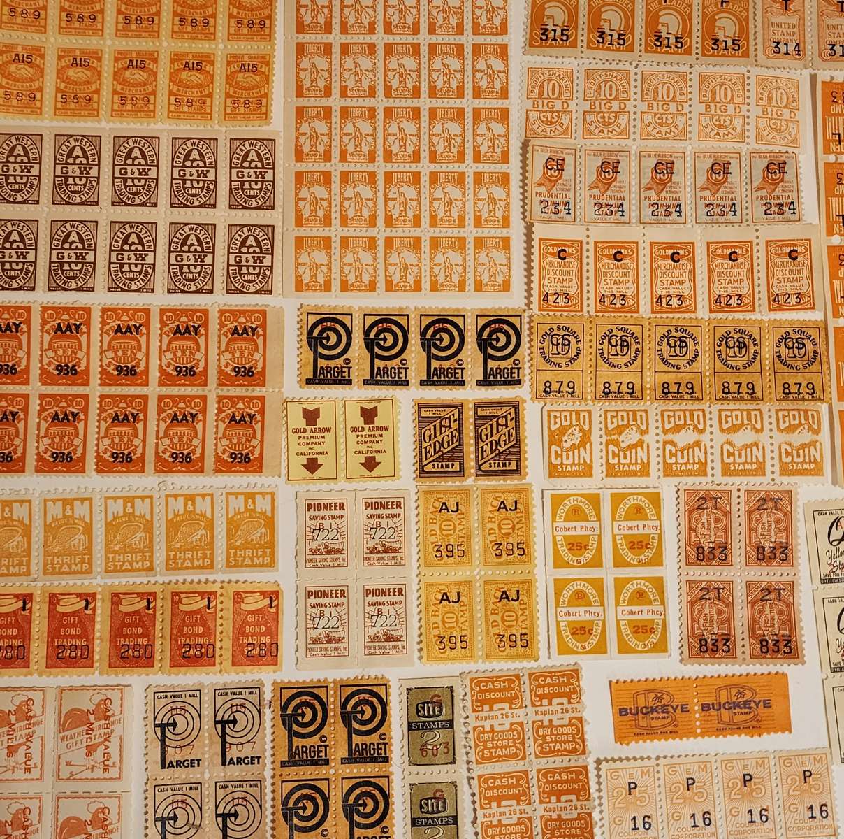pomarańczowe znaczki handlowe puzzle online ze zdjęcia