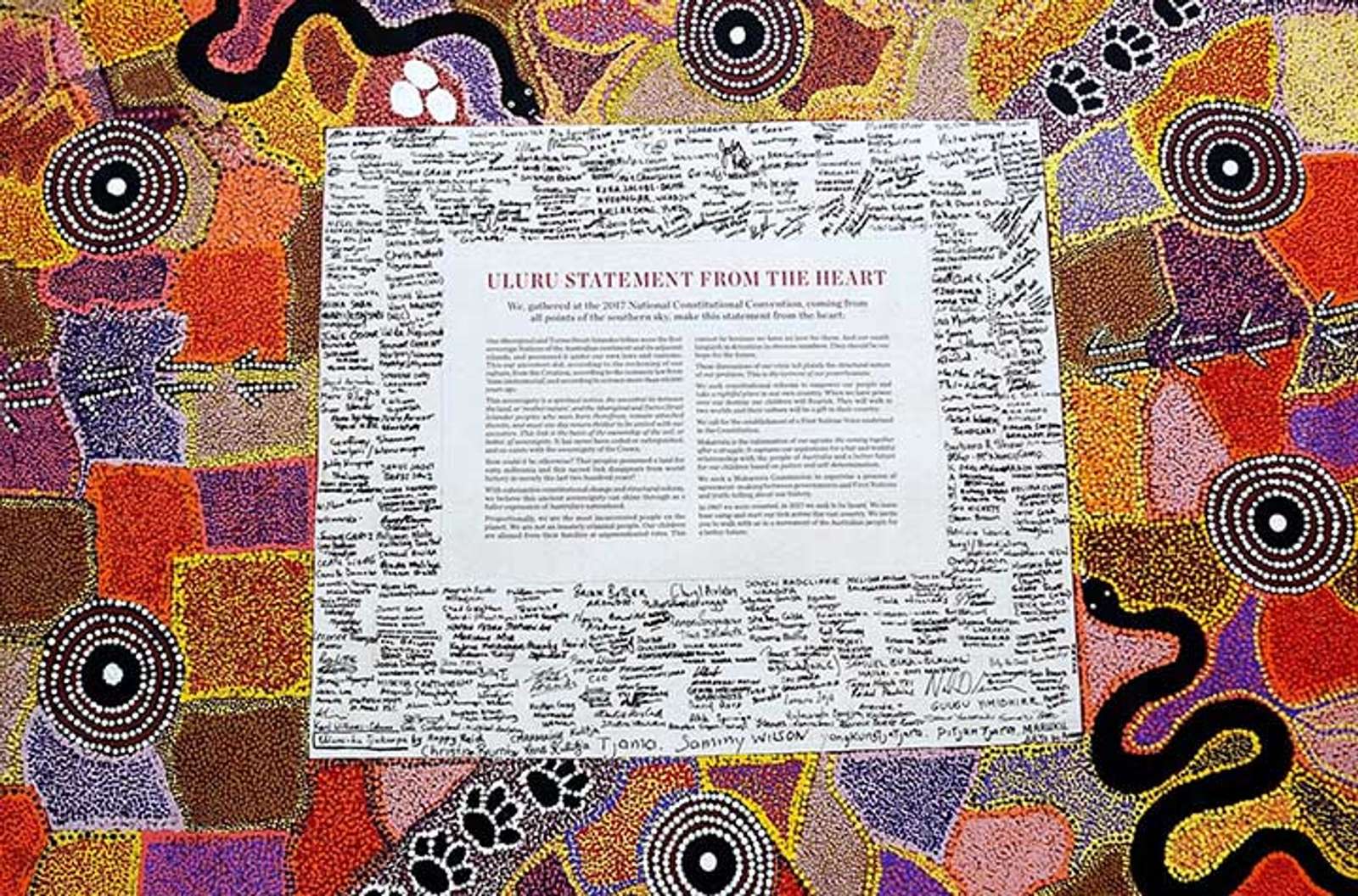Oświadczenie Uluru puzzle online ze zdjęcia