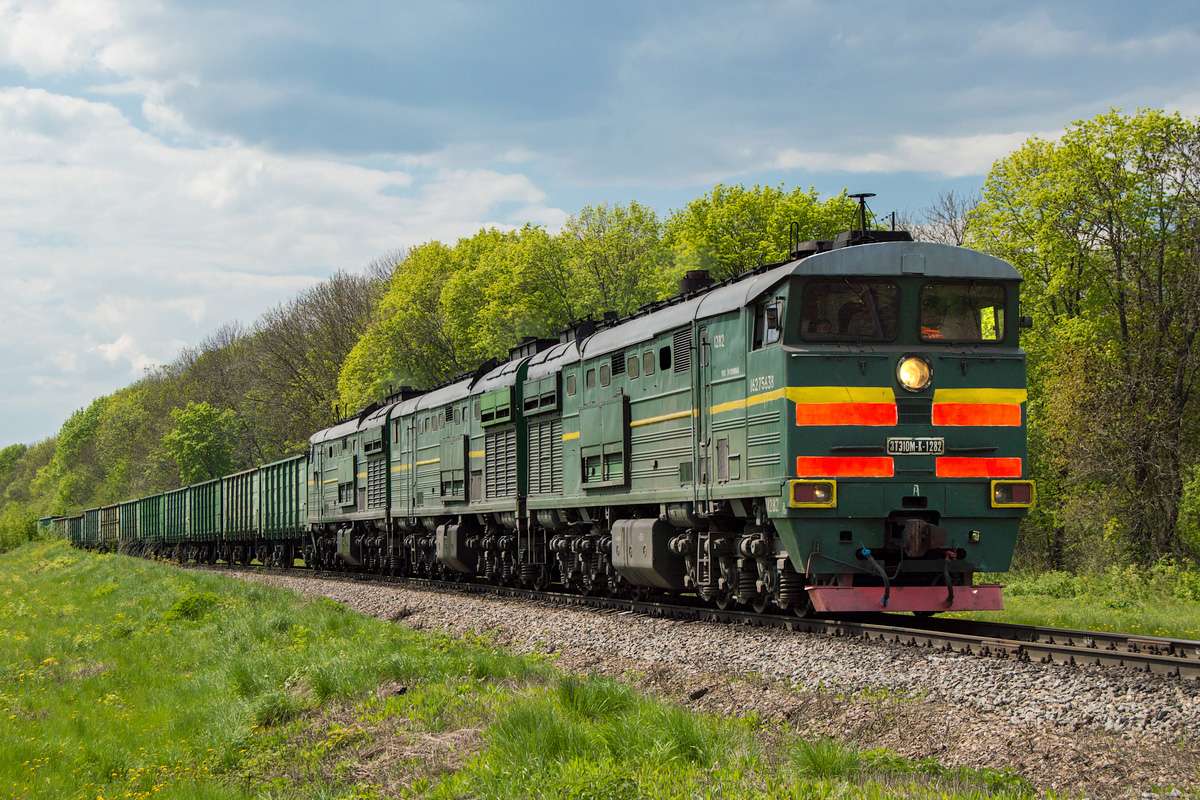 lokomotywa 3TE10M-1282 puzzle online ze zdjęcia