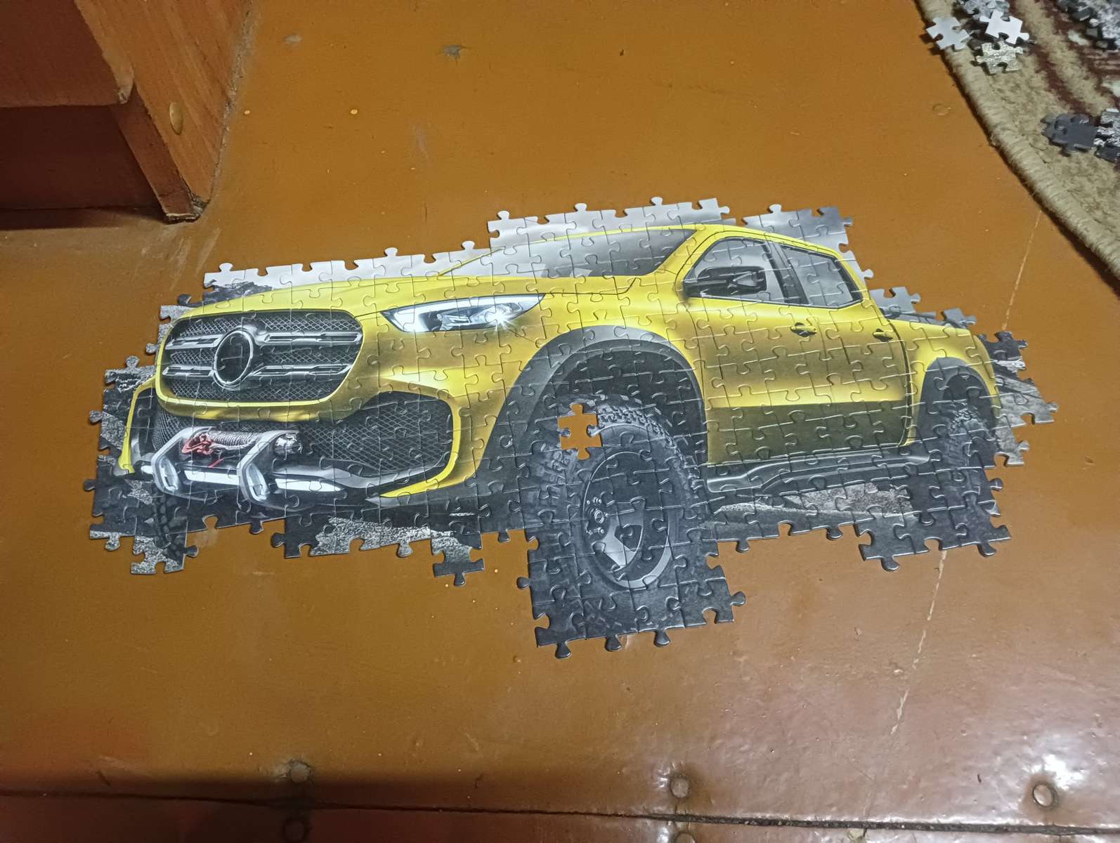 Samochód Merca puzzle online ze zdjęcia