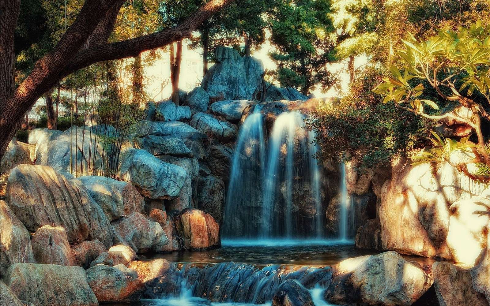 Niebieskie wodospady puzzle online ze zdjęcia