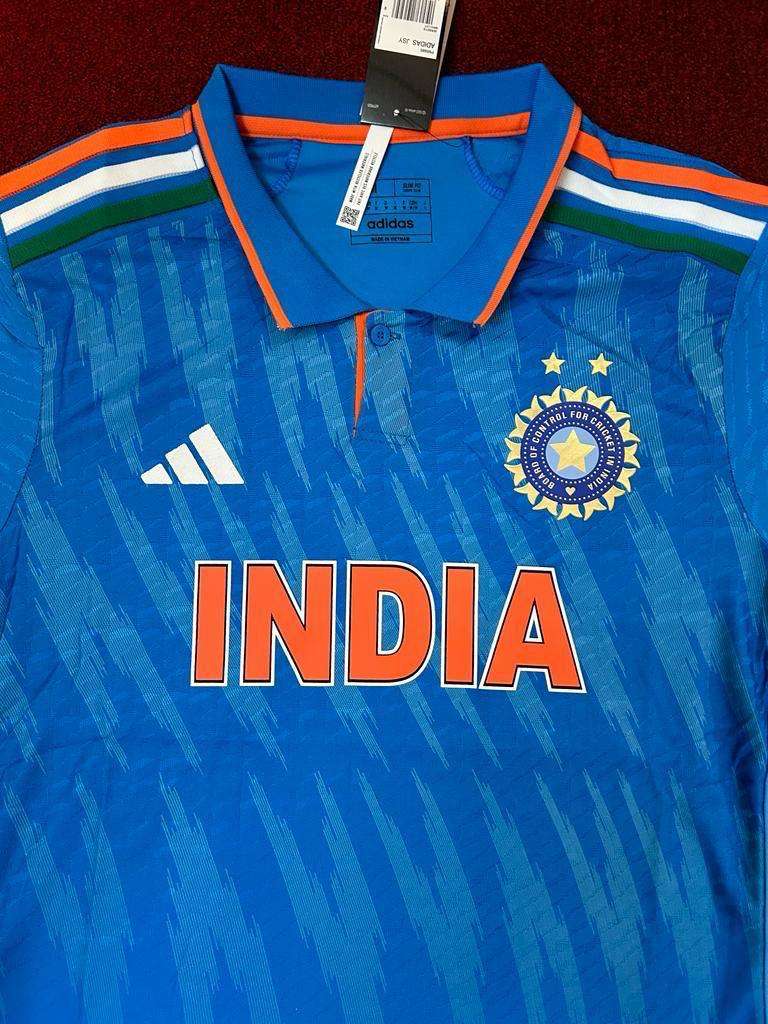Koszulka indyjskiej drużyny krykieta puzzle online ze zdjęcia