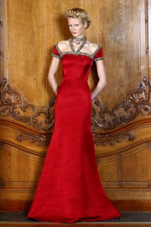Dilek Hanif Couture puzzle online