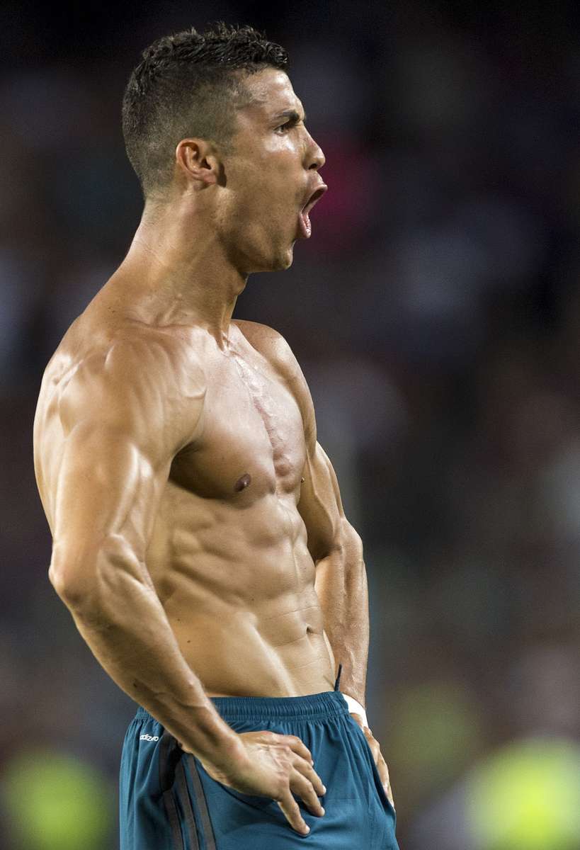 Klata Cristiano Ronaldo puzzle online ze zdjęcia