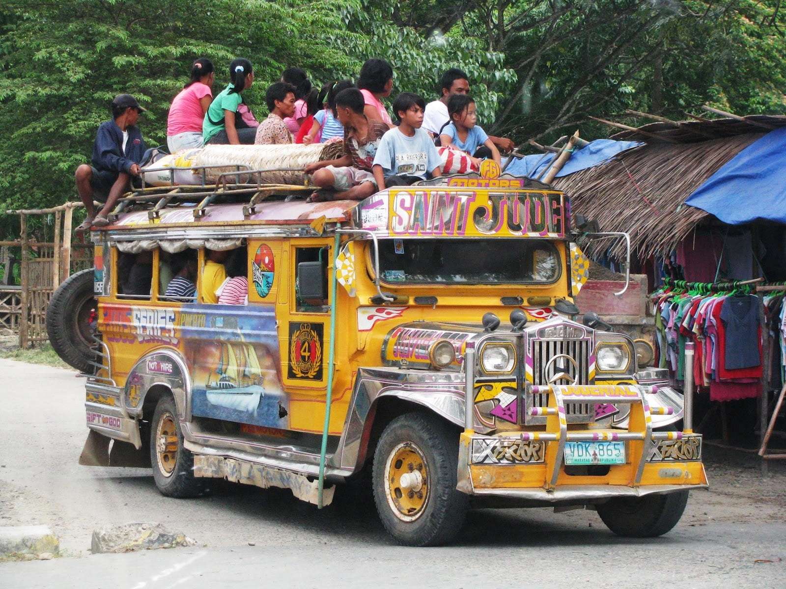 jeepneyyy puzzle online ze zdjęcia