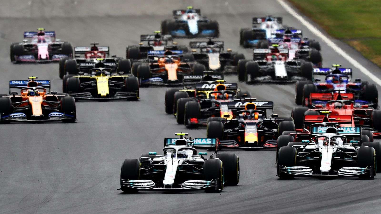 Start do wyścigu F1 puzzle online