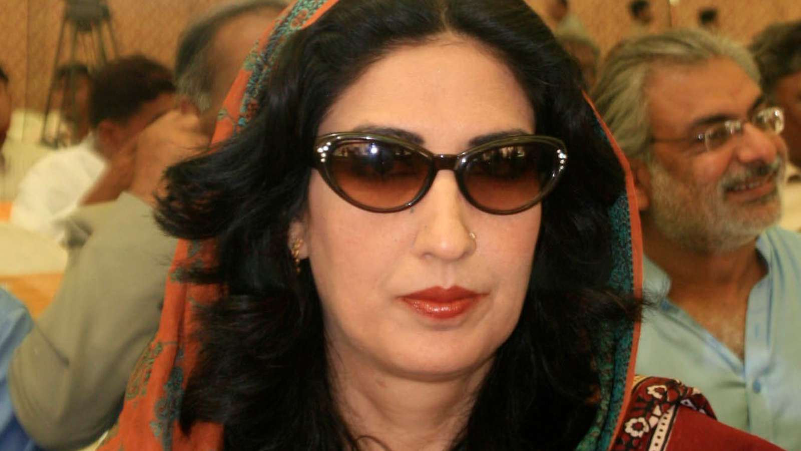 Shehla Raza 0 puzzle online ze zdjęcia