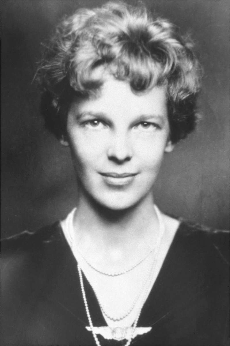 Amelia Mary Earhart puzzle online ze zdjęcia