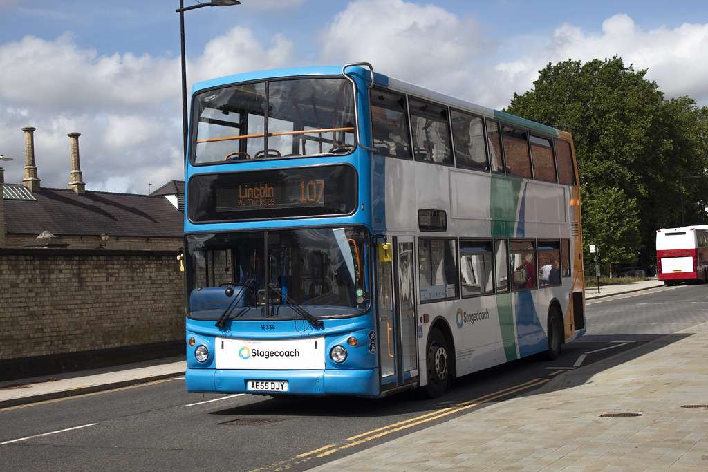 autobus autobusowy alx400 puzzle online ze zdjęcia