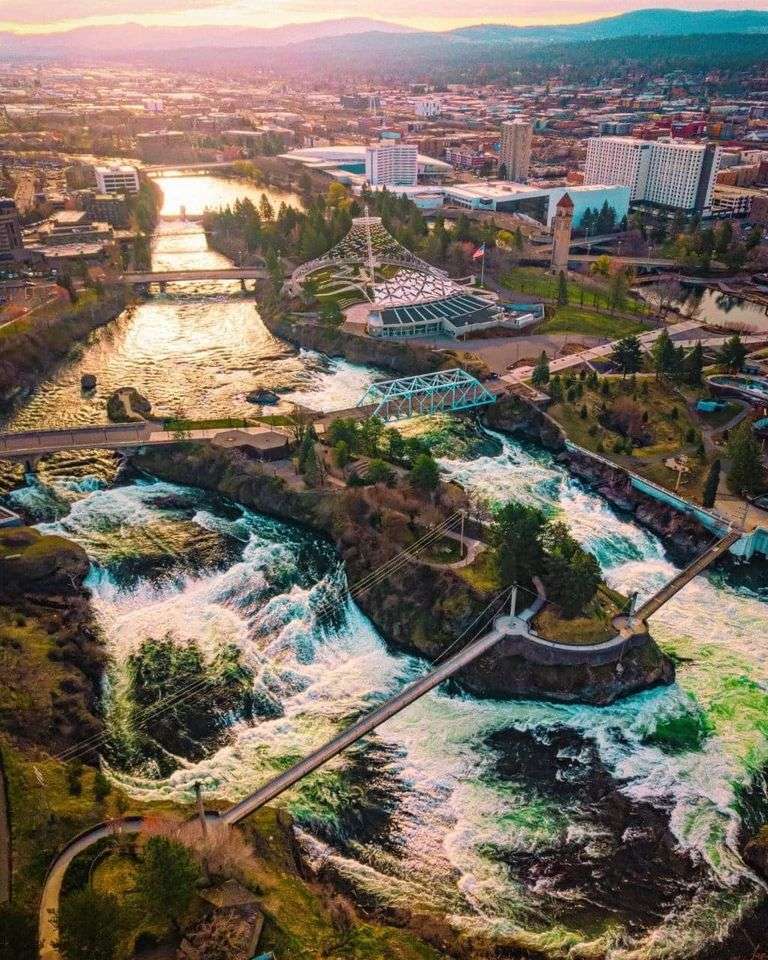 Rzeka Spokane puzzle online