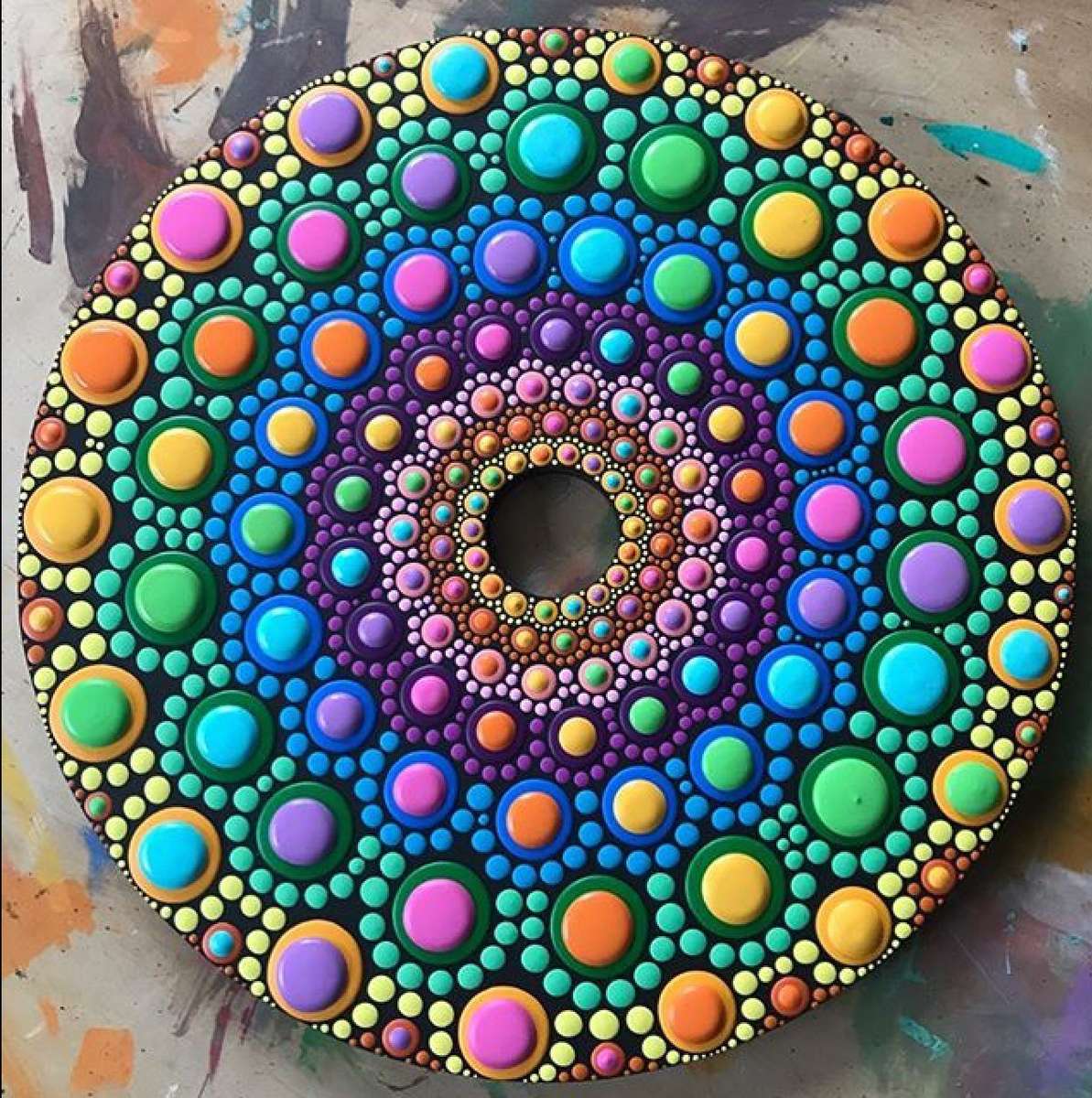 Mandala okrągła puzzle online ze zdjęcia